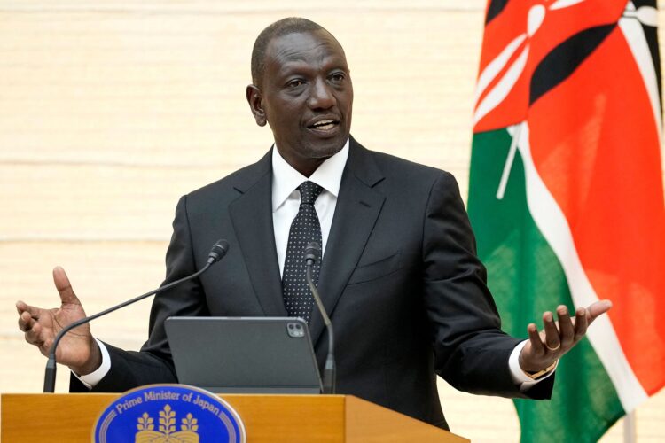 Government to Recruit 20,000 Intern Teachers Starting January